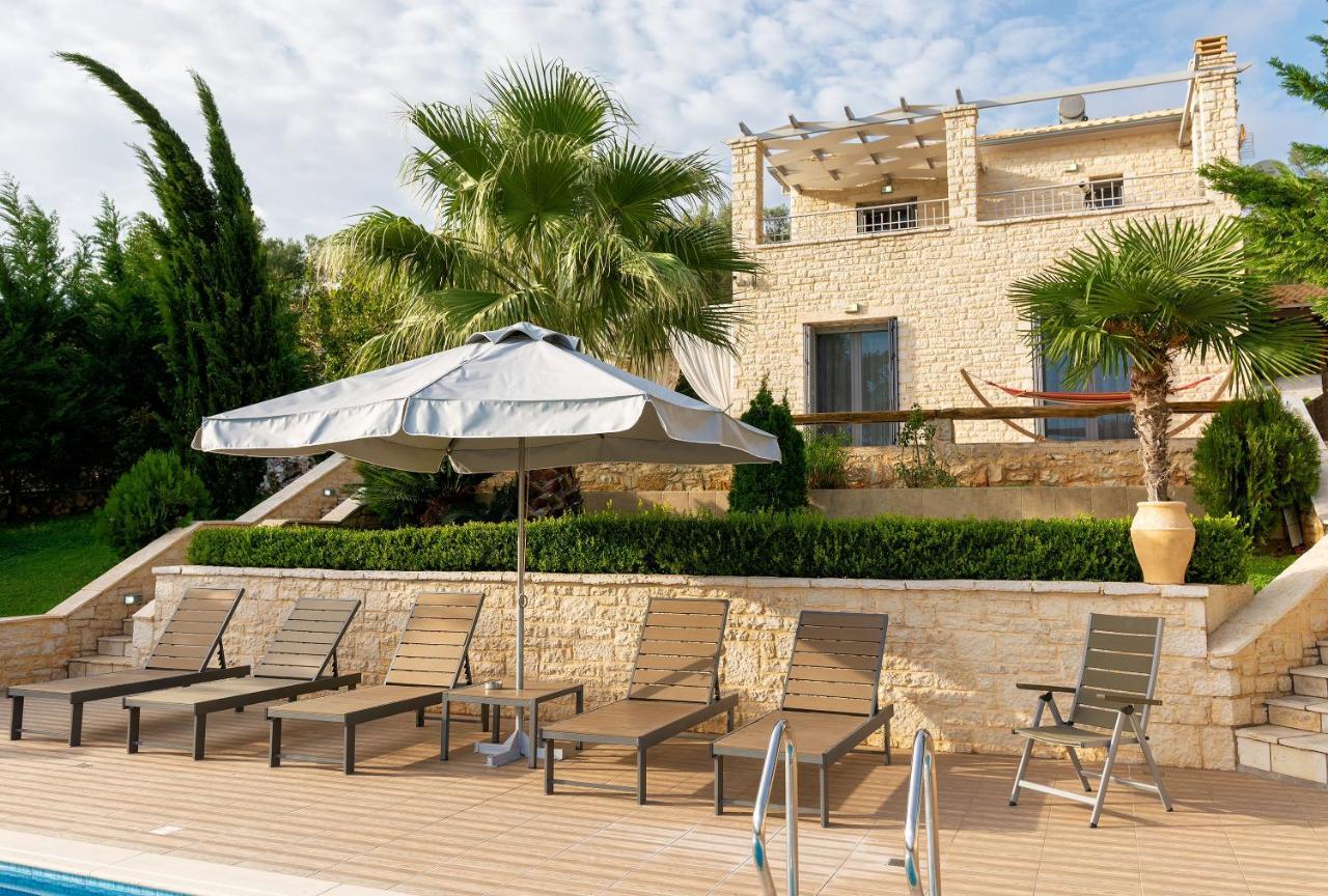Ionian Diamond Villas Mikros Gialos Exterior photo