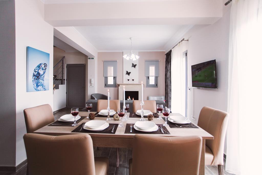 Ionian Diamond Villas Mikros Gialos Exterior photo
